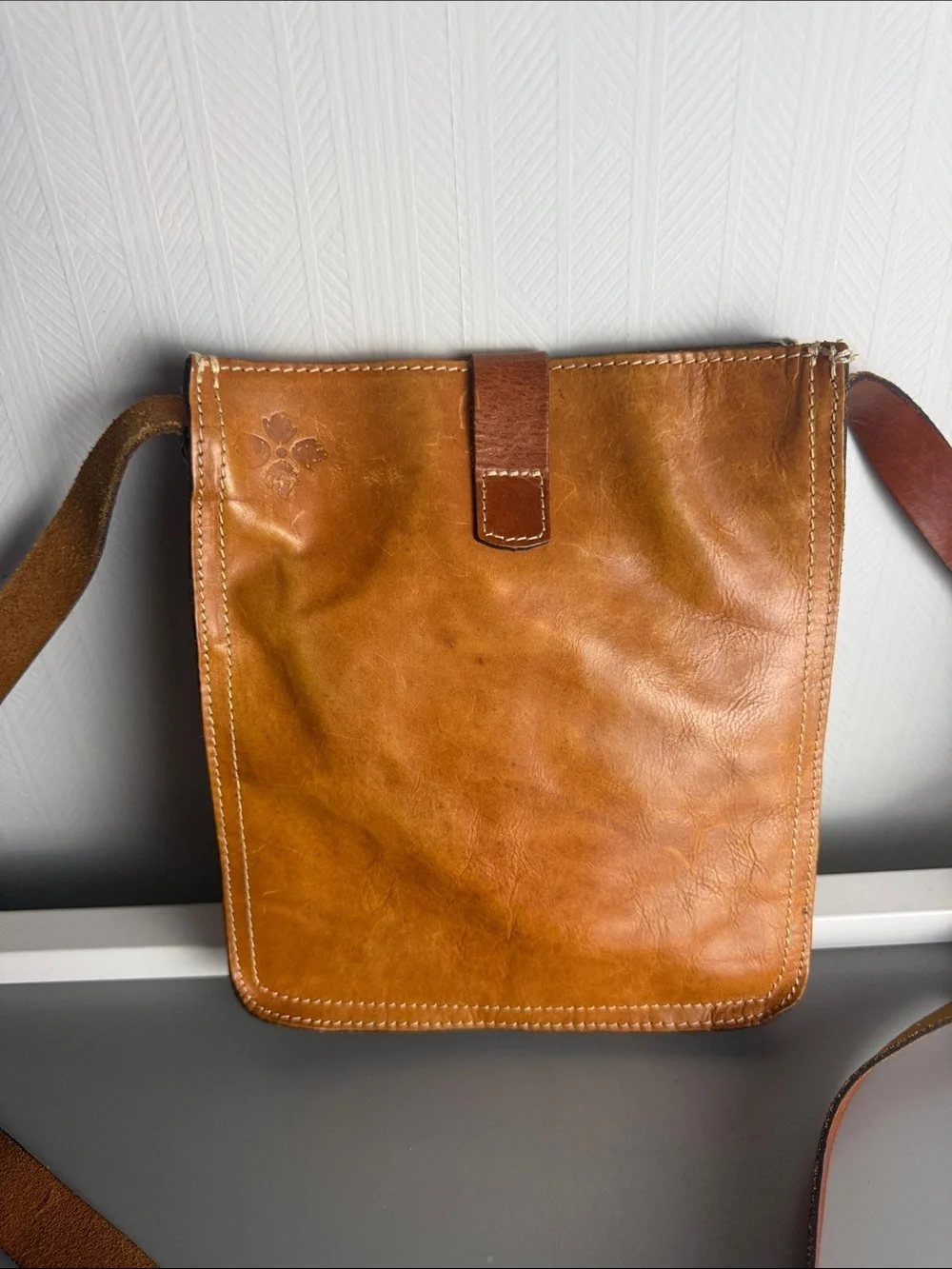 Patricia Nash Venezia Italian Leather Bag Beautiful Classic Design Brown